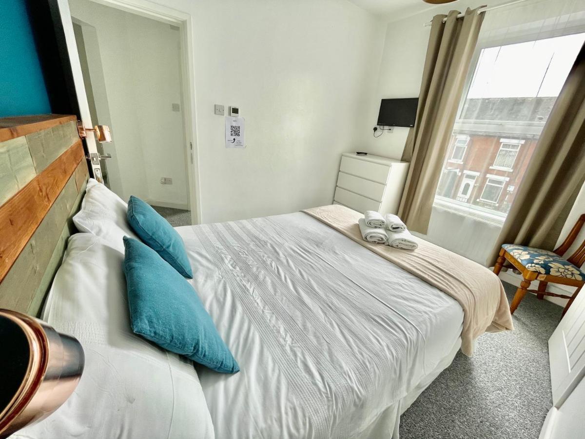 The Corner House - Modern Chesterfield Town Centre Apartments Екстериор снимка