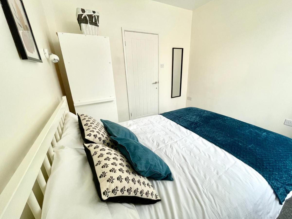 The Corner House - Modern Chesterfield Town Centre Apartments Екстериор снимка