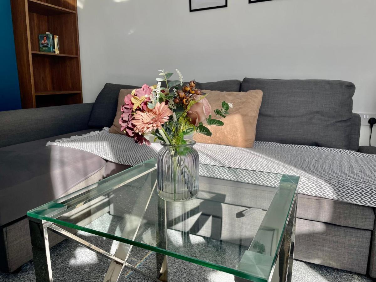 The Corner House - Modern Chesterfield Town Centre Apartments Екстериор снимка