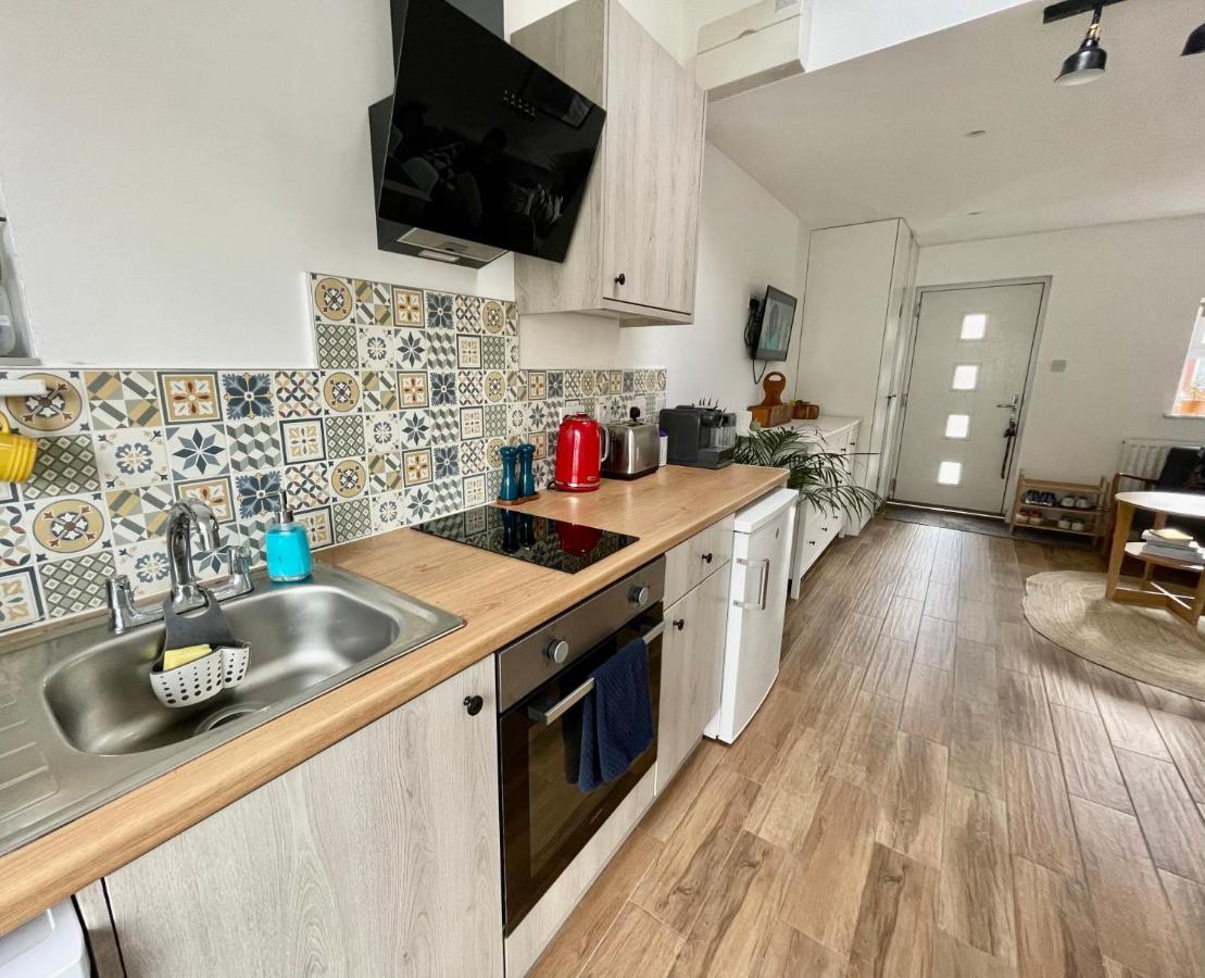 The Corner House - Modern Chesterfield Town Centre Apartments Екстериор снимка